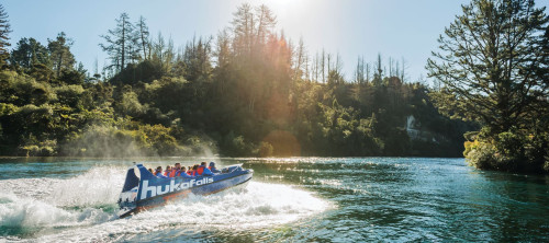 Spring in Taupō: Your Seasonal Guide to Adventure and Nature